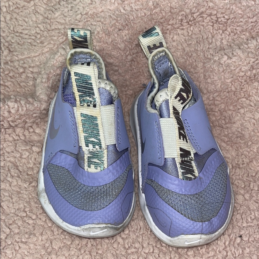 Nike Kids Lavender Slip-On Nikes